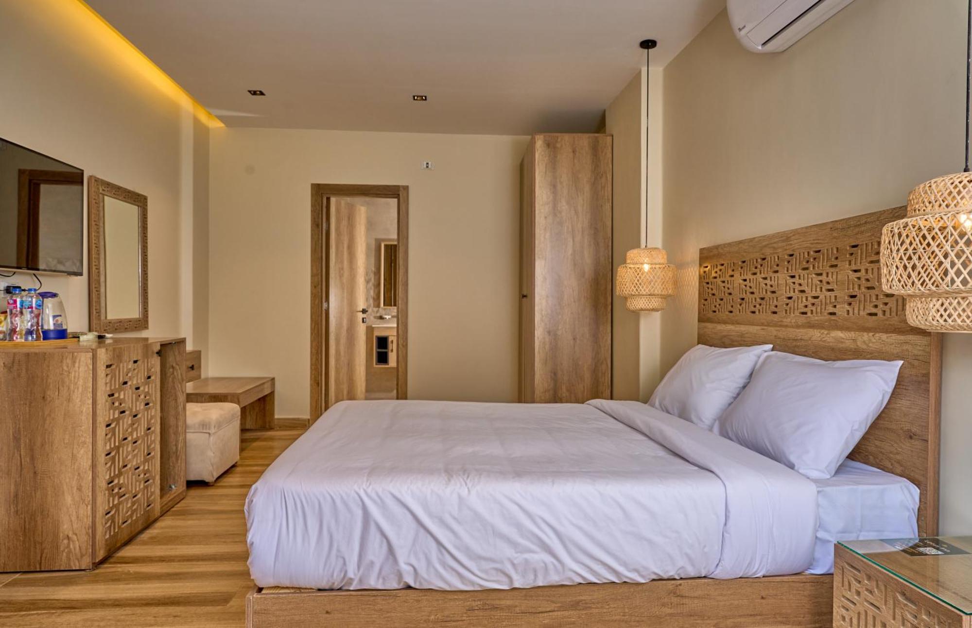 Lotus Inn Kafrat al Jabal Exterior photo