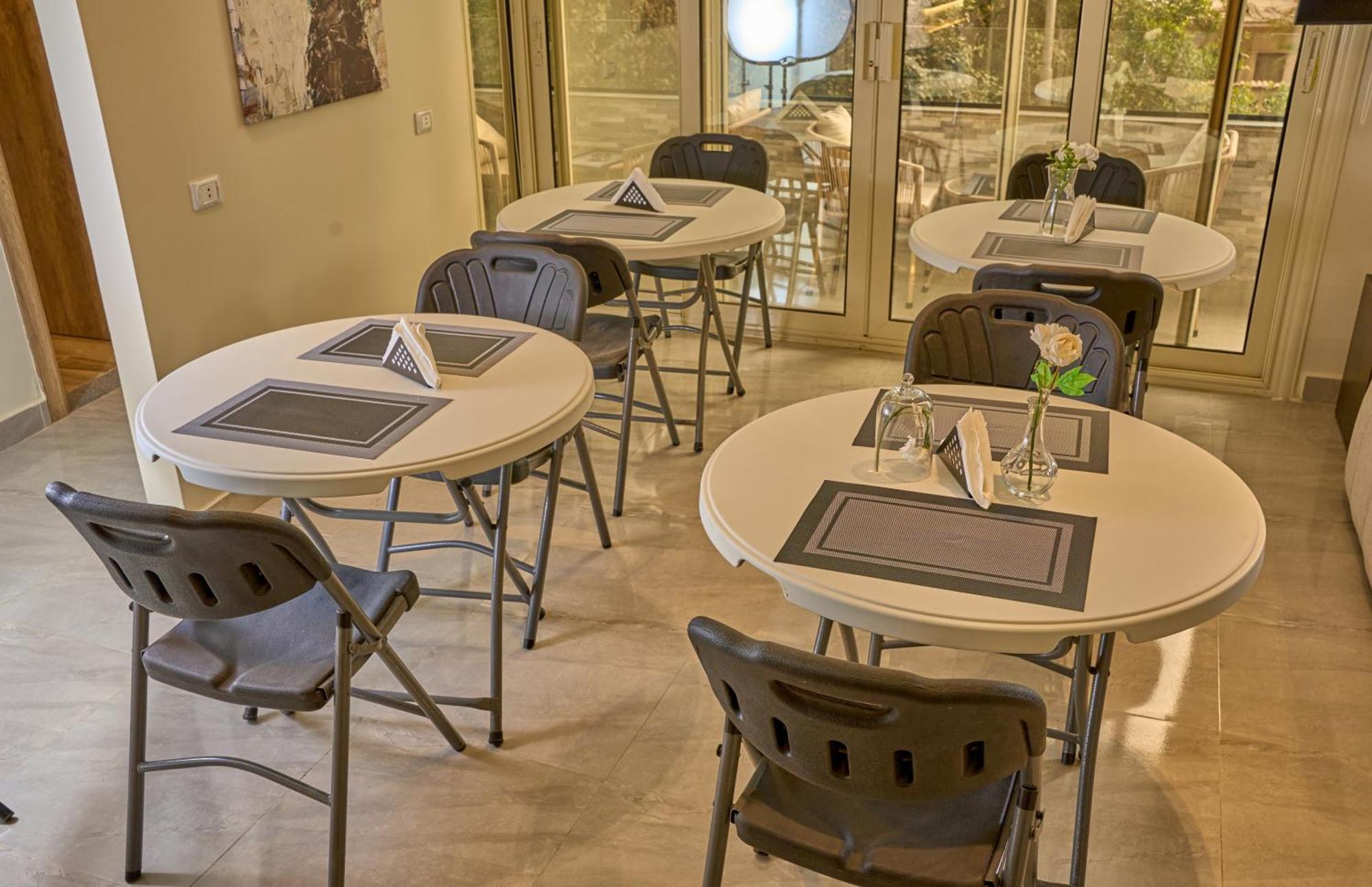 Lotus Inn Kafrat al Jabal Exterior photo